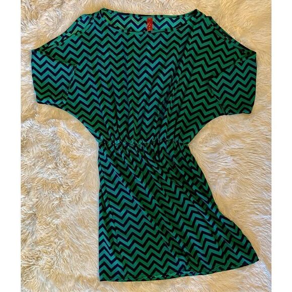 Trac SZ S Woman’s Navy Blue/Teal Green Zigzag Cold Shoulder Dress - Picture 12 of 12